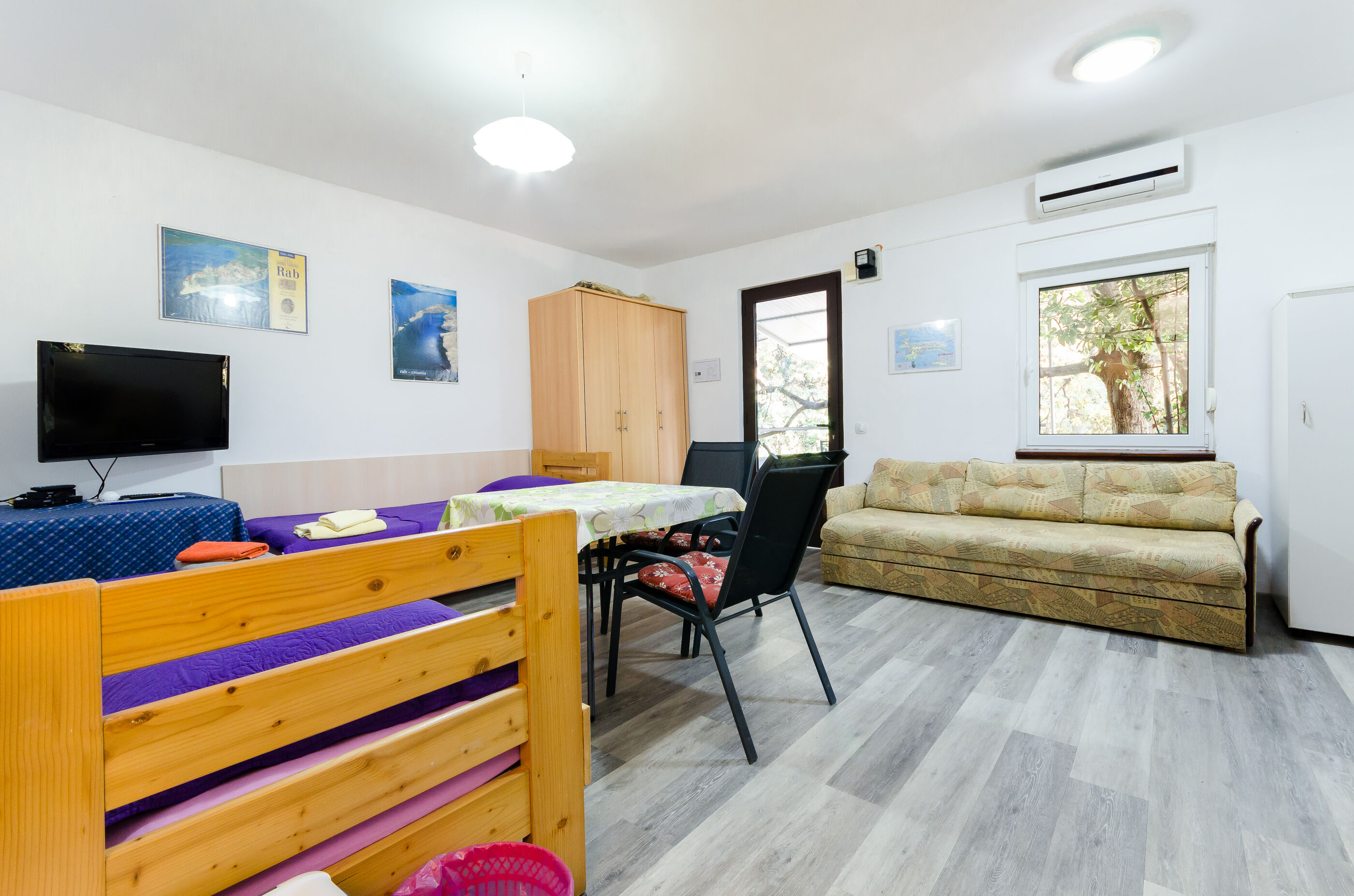 Apartments Tomo 67141-A3