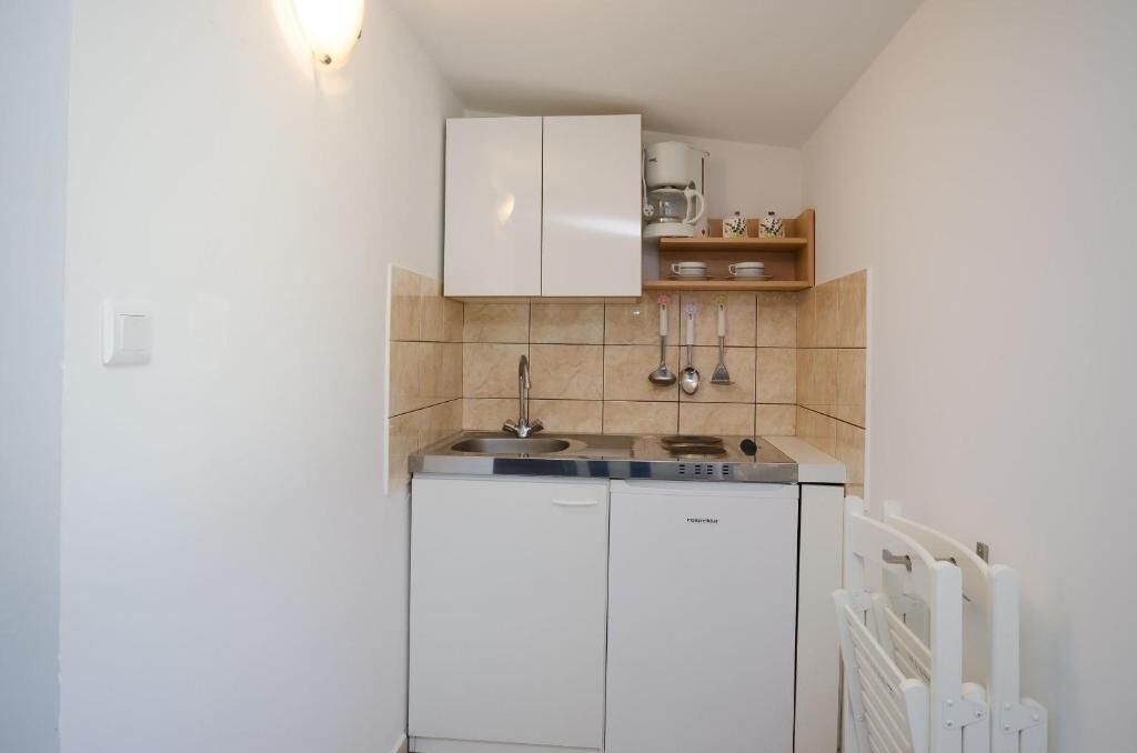 Apartments Ivan Marina 67541-A1