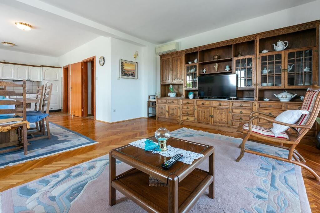 Apartments Vila Antula 66781-A1