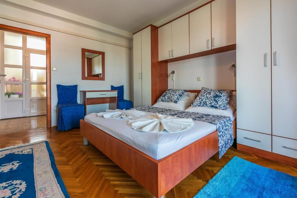 Apartments Vila Antula 66781-A1