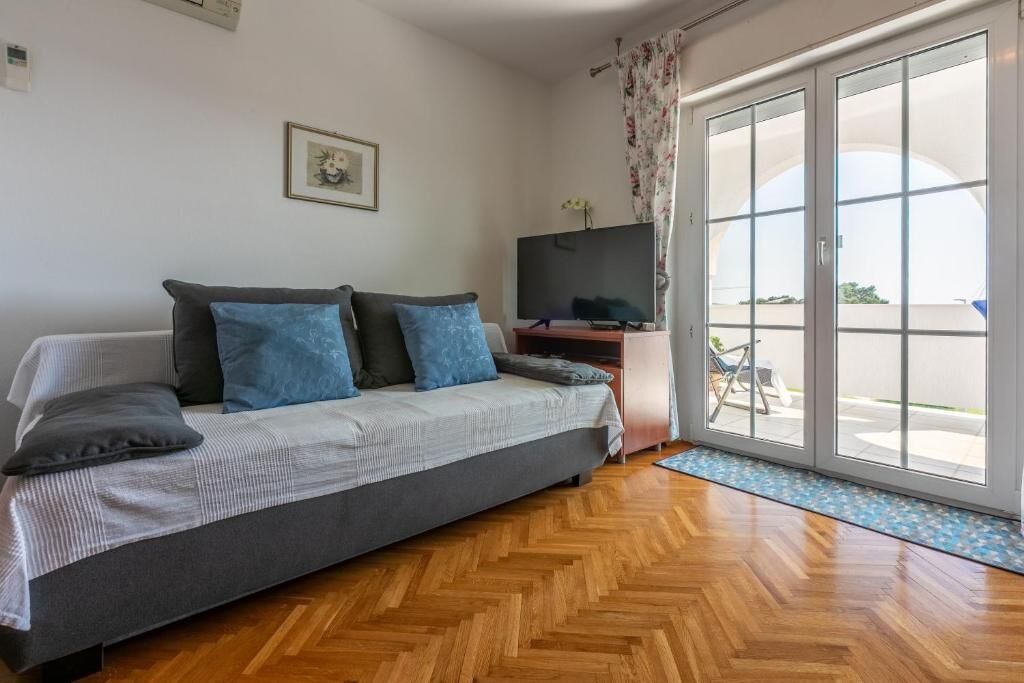 Apartments Vila Antula 66781-A2