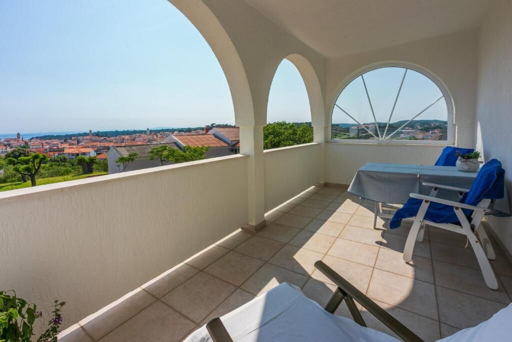 Apartments Vila Antula 66781-A2