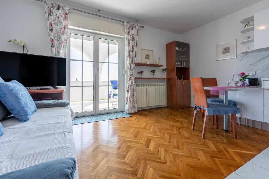 Apartments Vila Antula 66781-A2