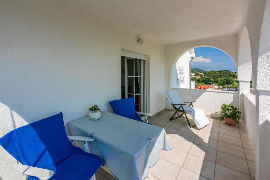 Apartments Vila Antula 66781-A2