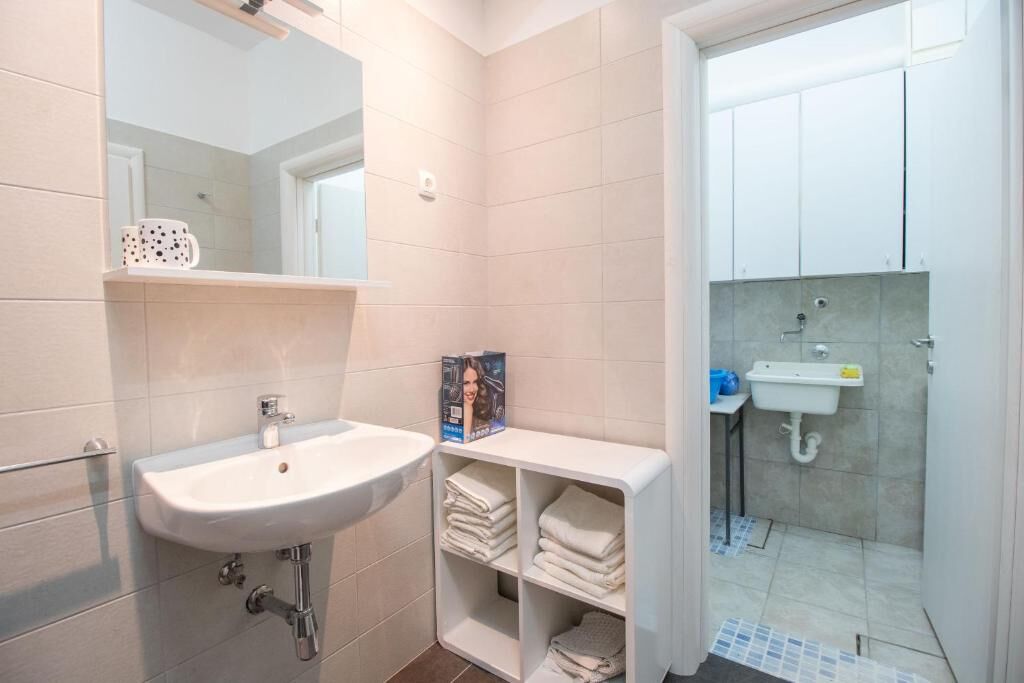 Apartments Serđo 65861-A1