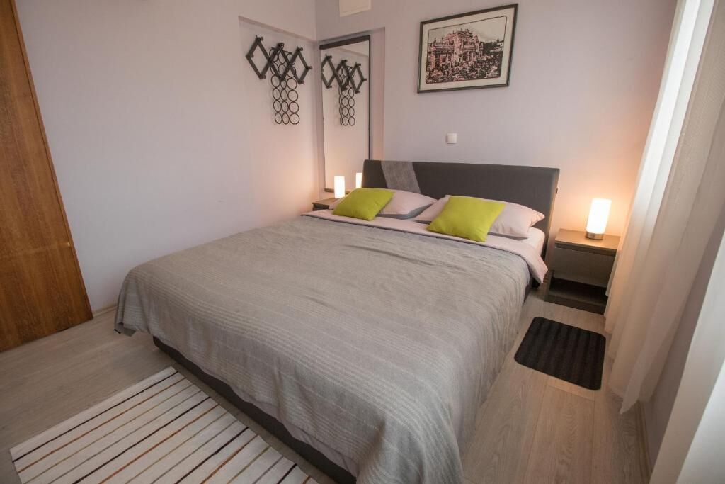 Apartments Serđo 65861-A1