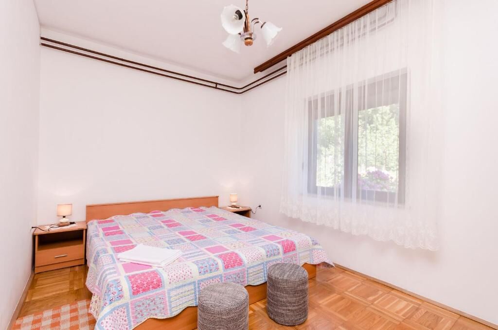 Apartments Nenad 65891-A1