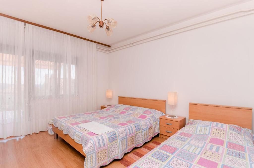 Apartments Nenad 65891-A1