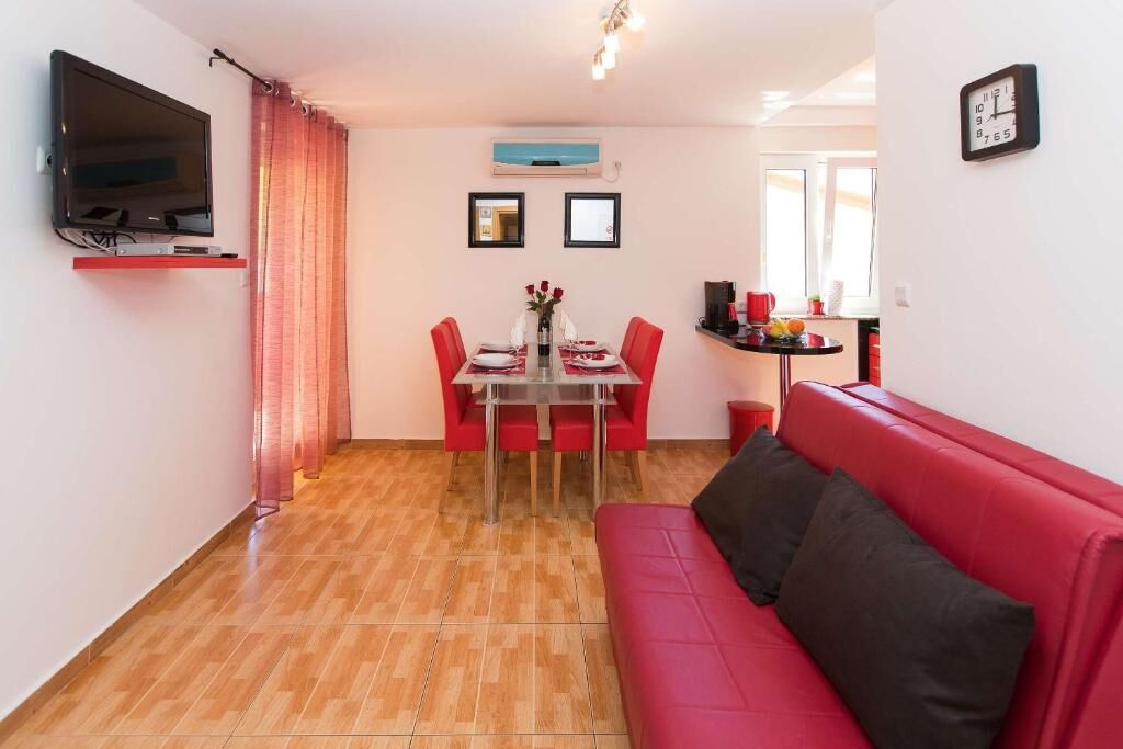 Apartments Ana Lorena 85241-A6
