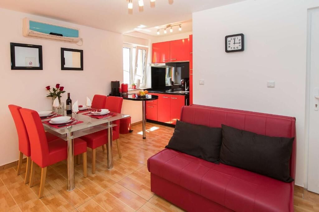Apartments Ana Lorena 85241-A6
