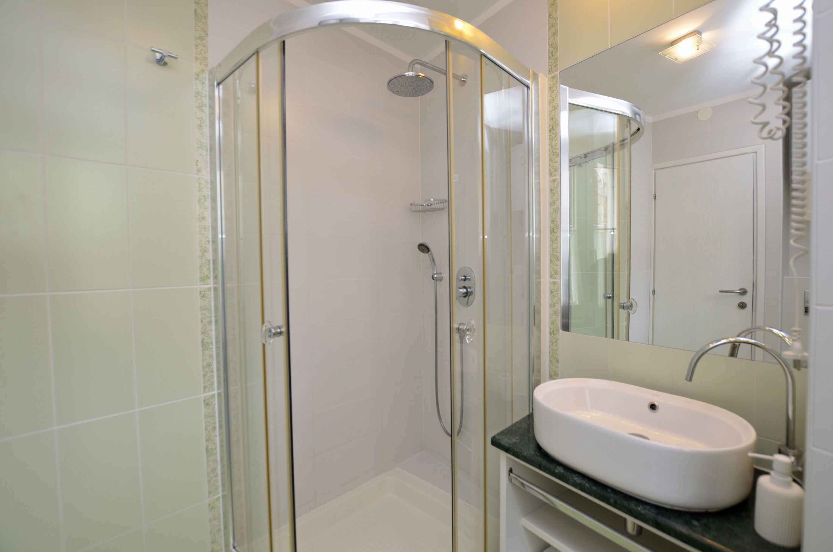 Rooms Pjaceta 67852-S4