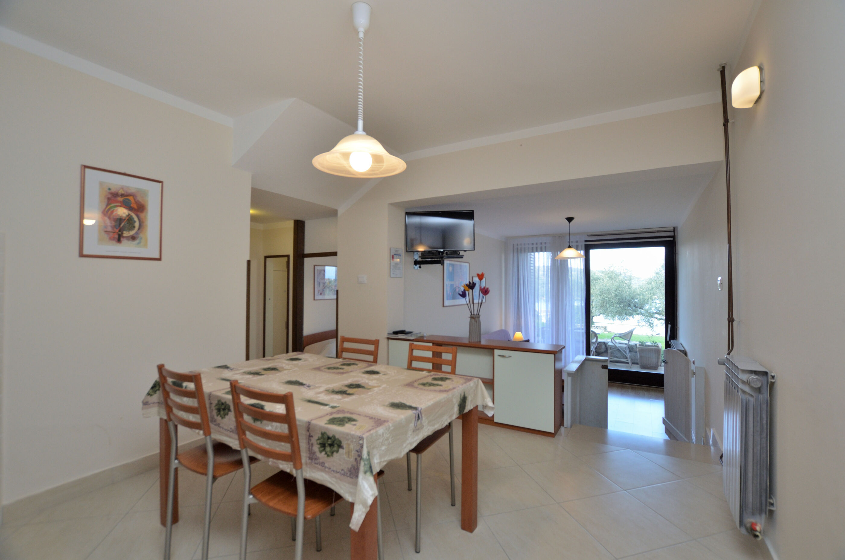 Apartments Ljubomir 67851-A1