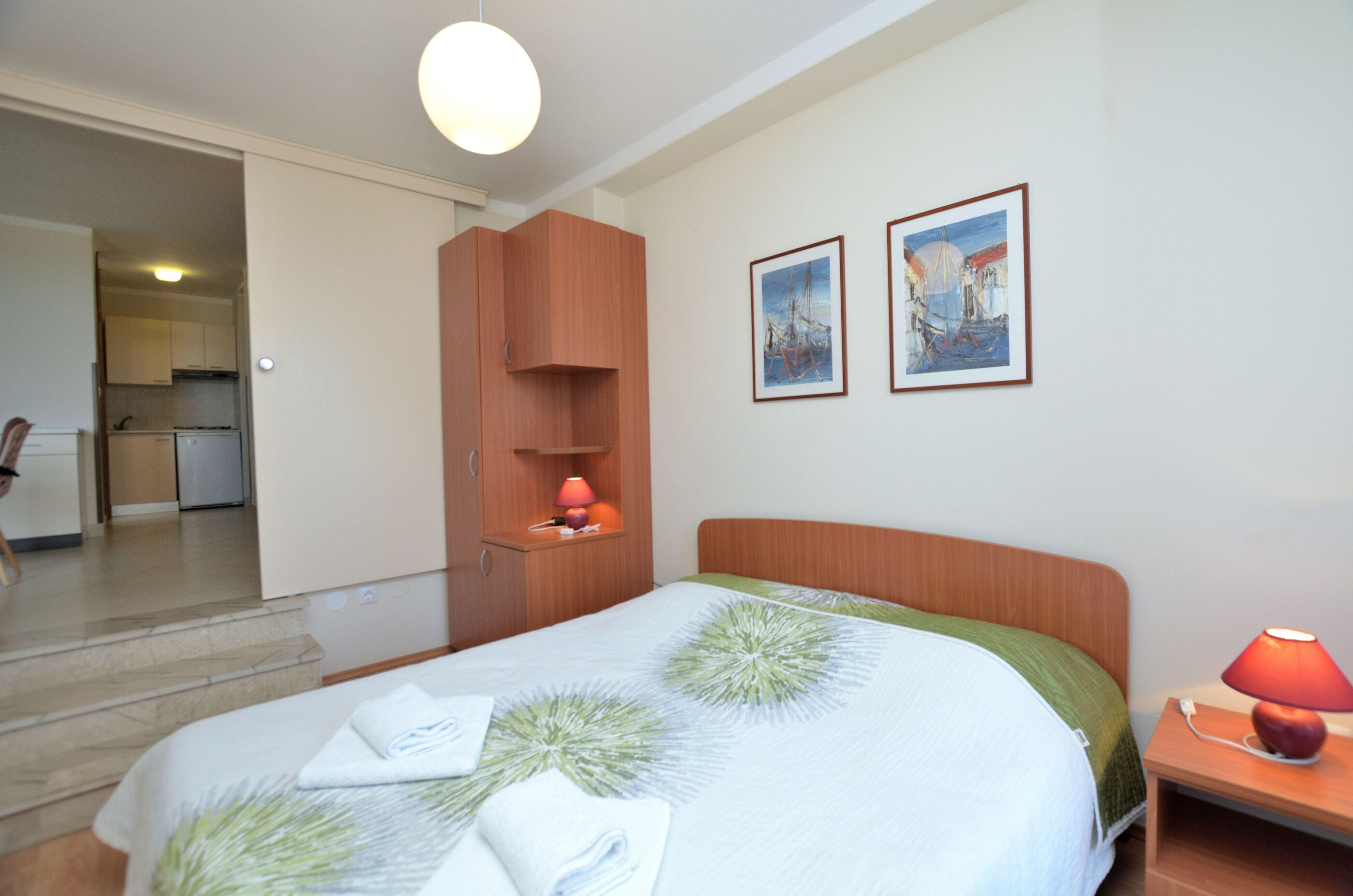 Apartments Ljubomir 67851-A2