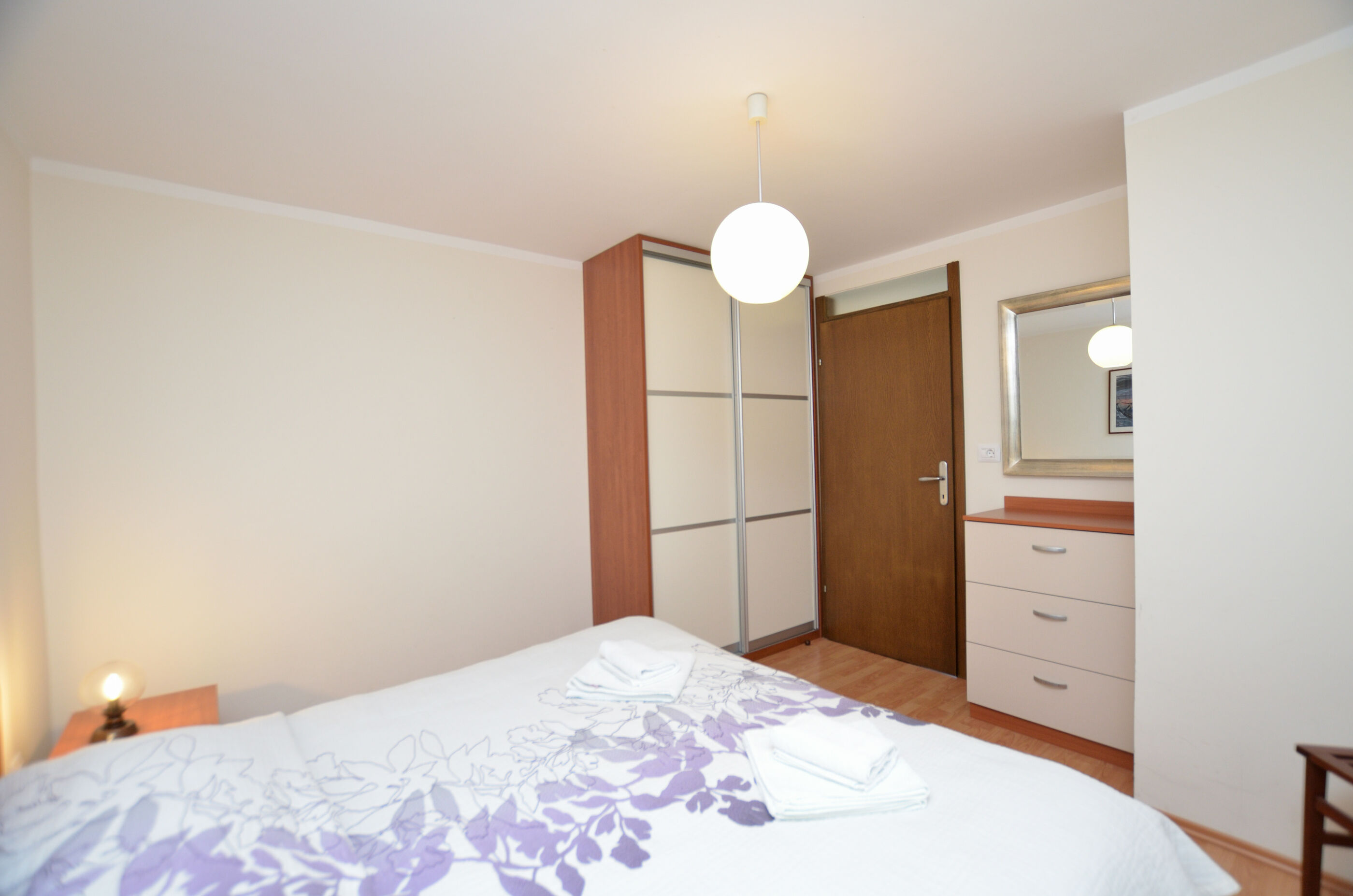 Apartments Ljubomir 67851-A3