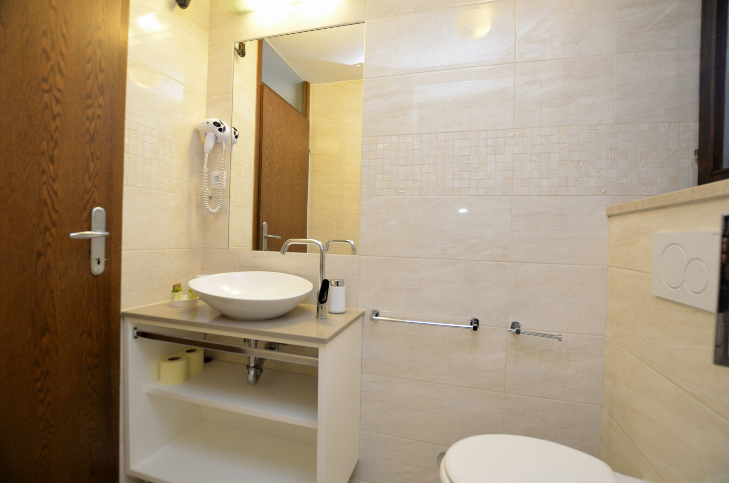 Apartments Ljubomir 67851-A3