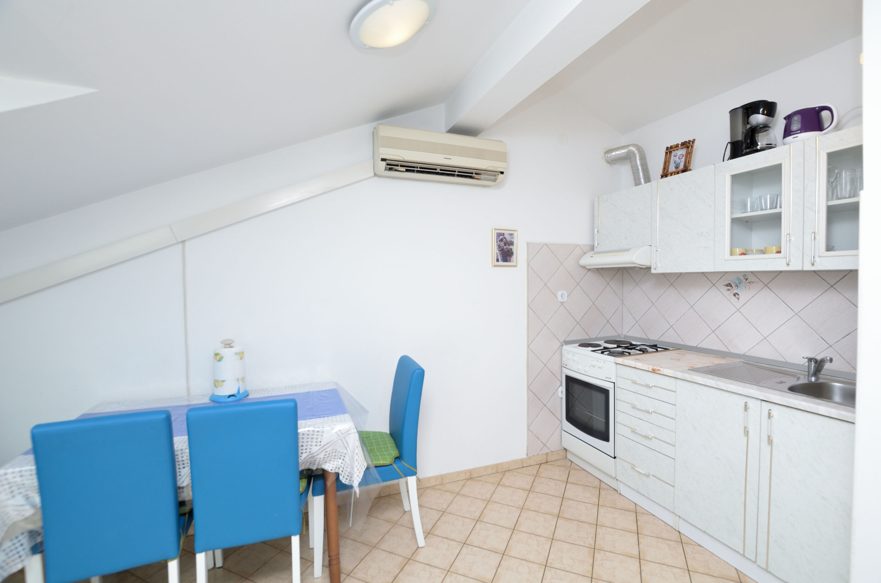 Apartments Kristina 67841-A1