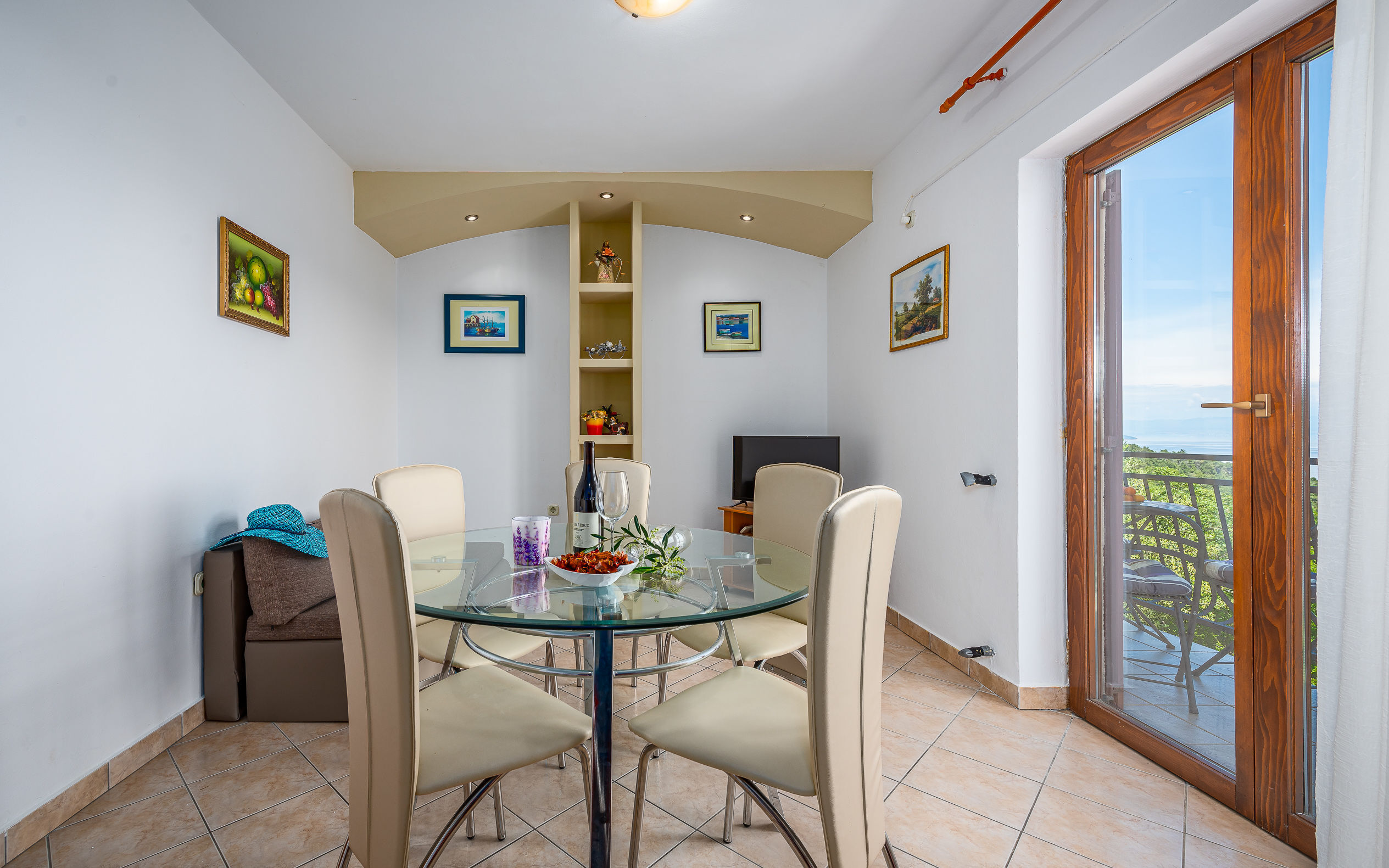 Apartments Wellness 75751-A4