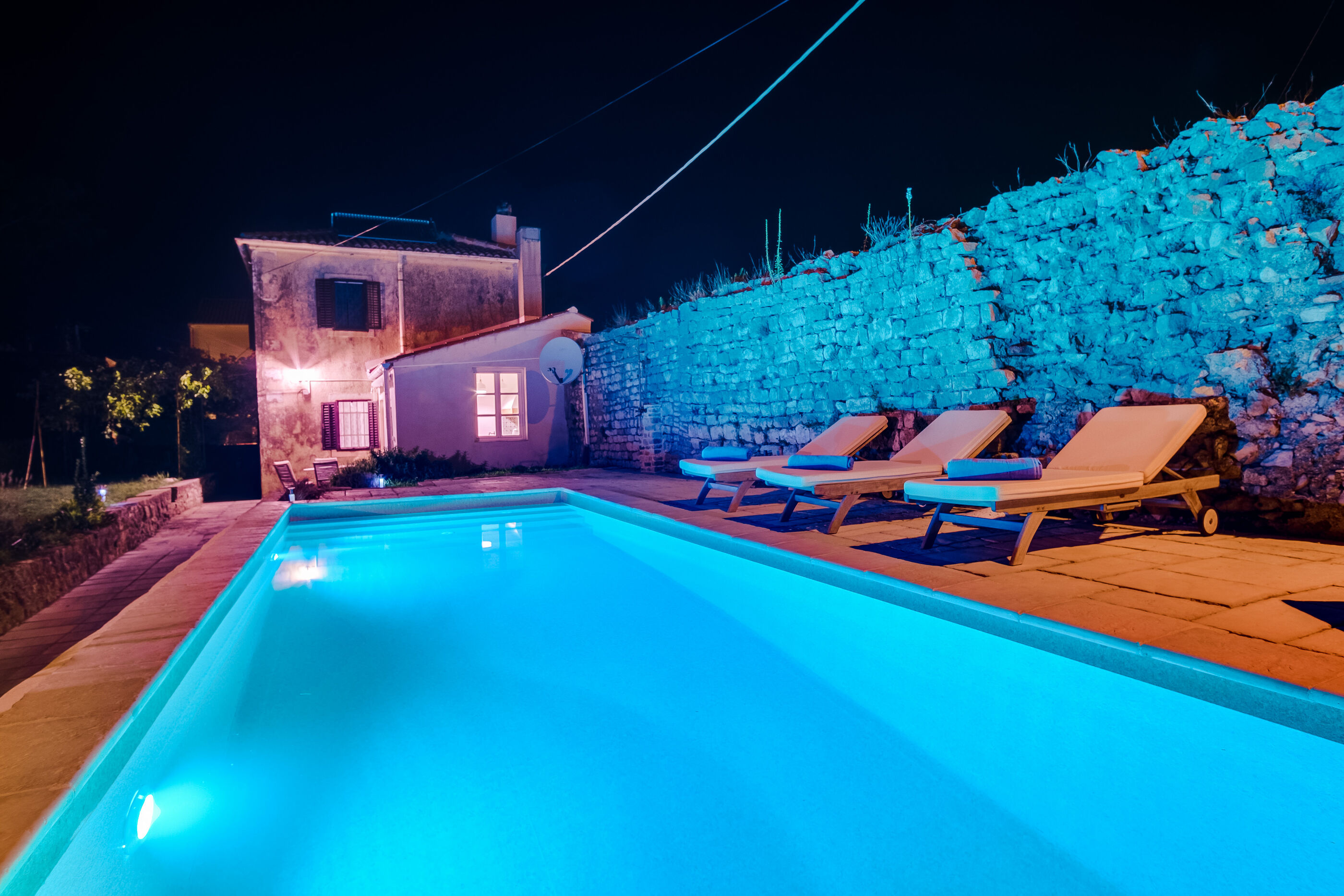 Villa Antigua V9851-K1