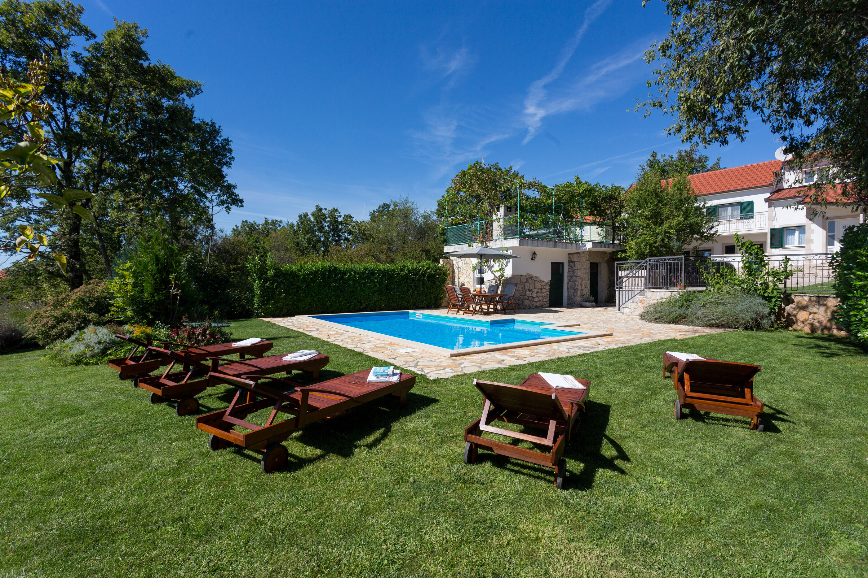 Villa Green Oasis V9621-K1