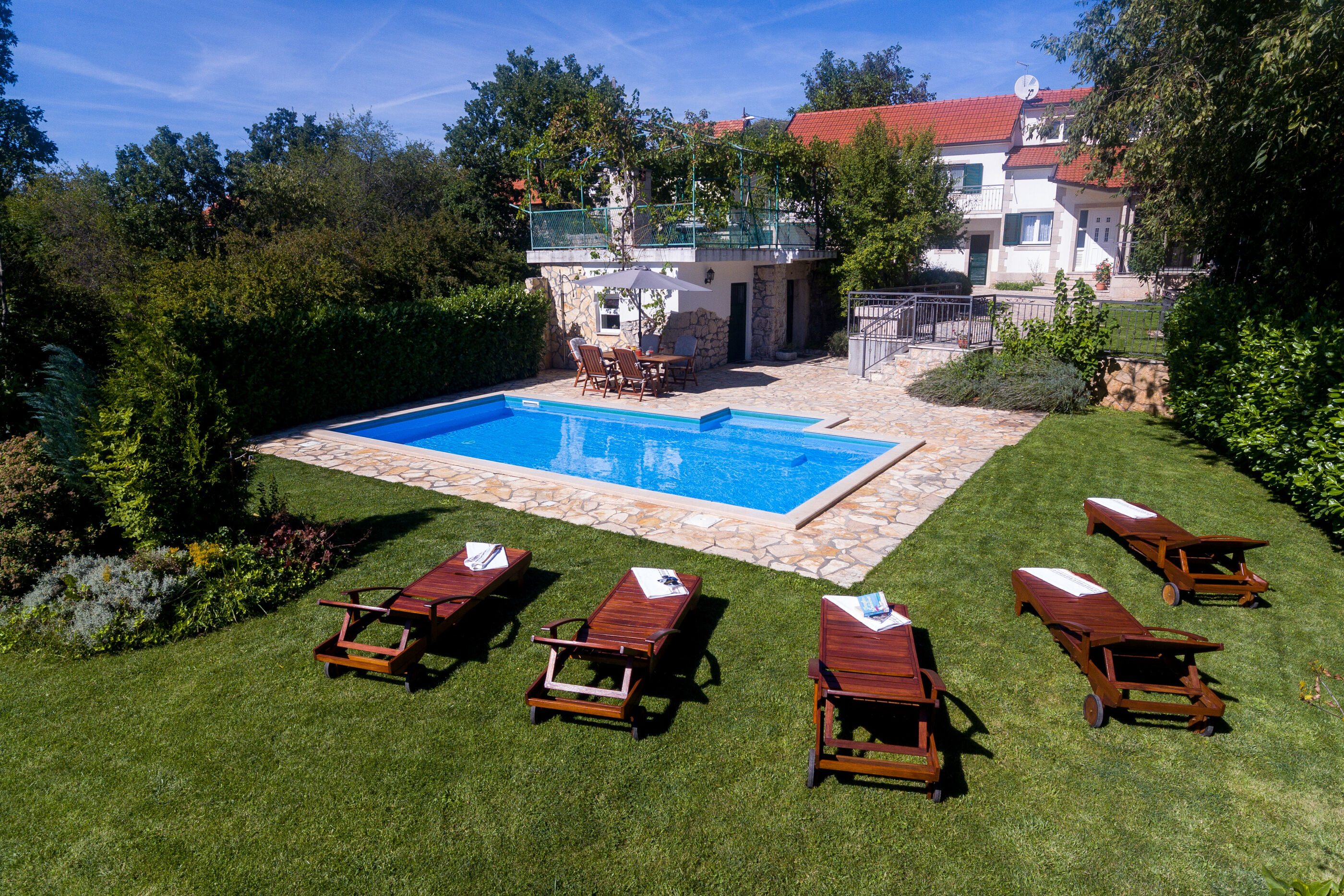 Villa Green Oasis V9621-K1