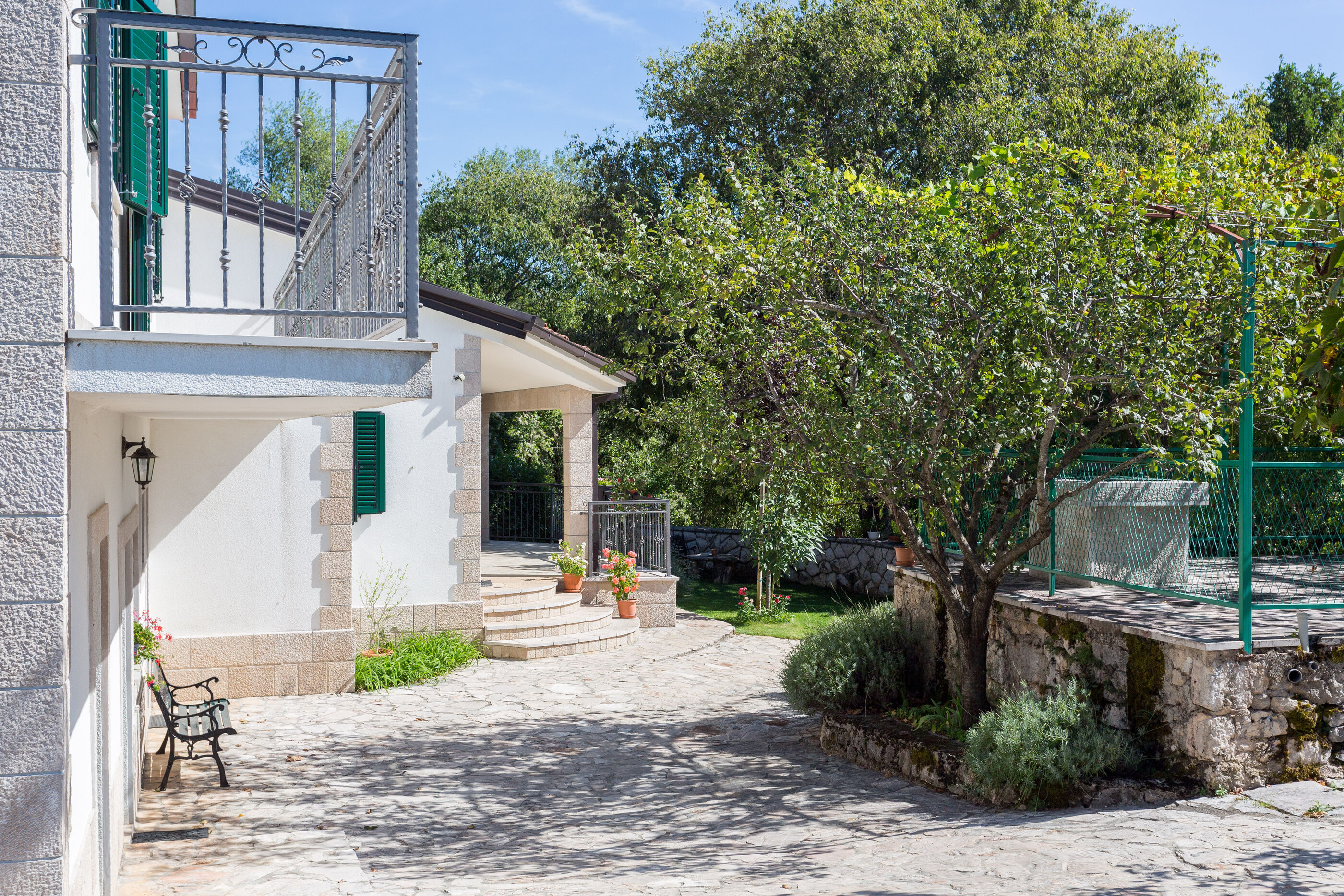 Villa Green Oasis V9621-K1