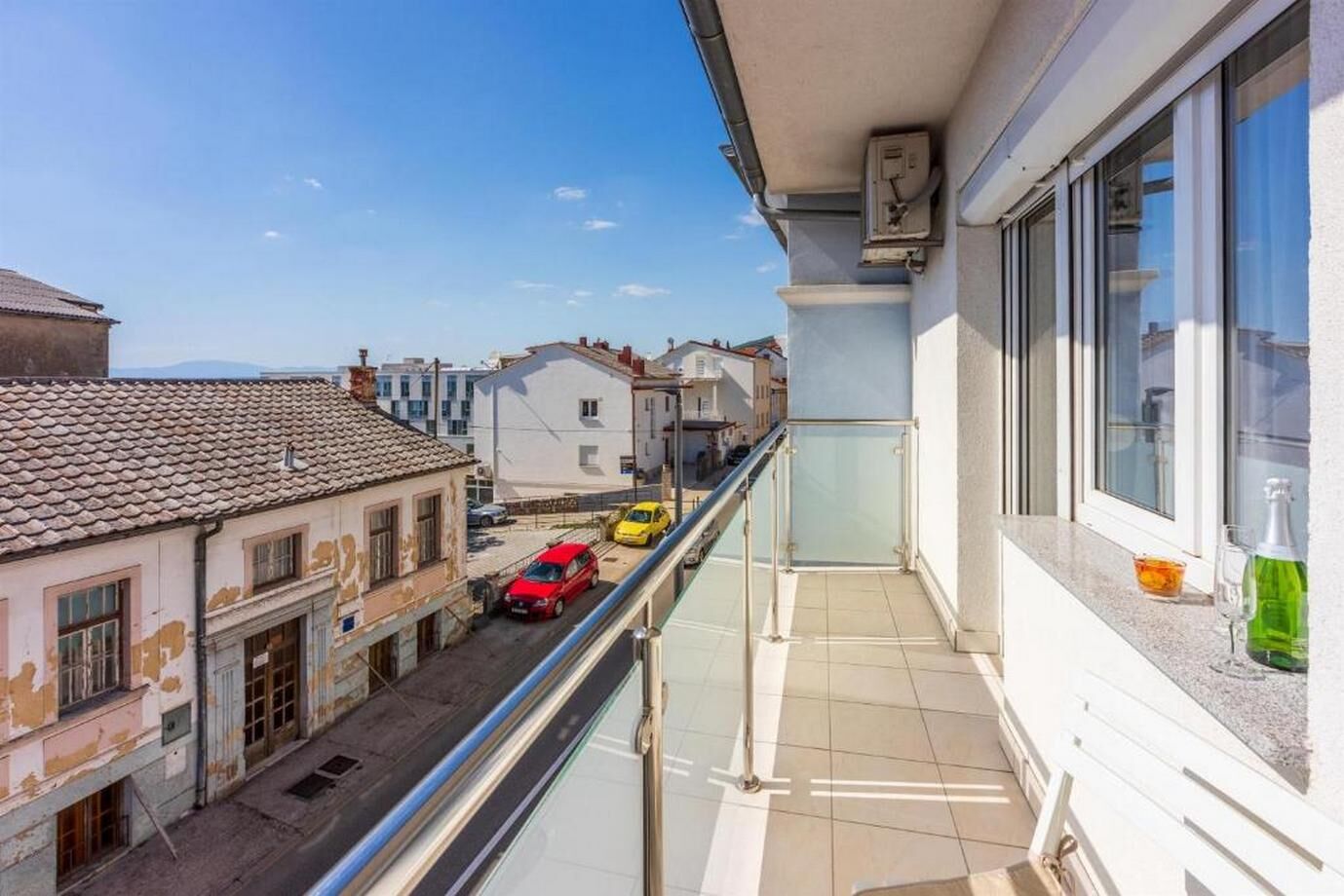 Apartments Ivana 66581-A1