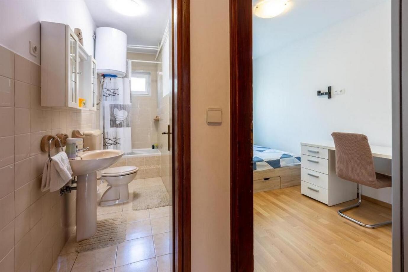 Apartments Ivana 66581-A1