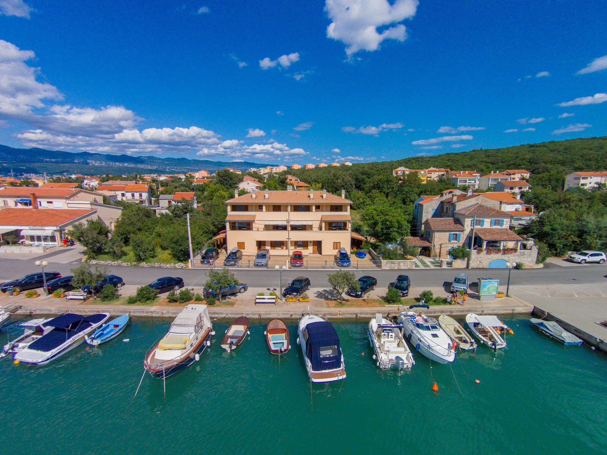 Apartments Celeste 62085-A4