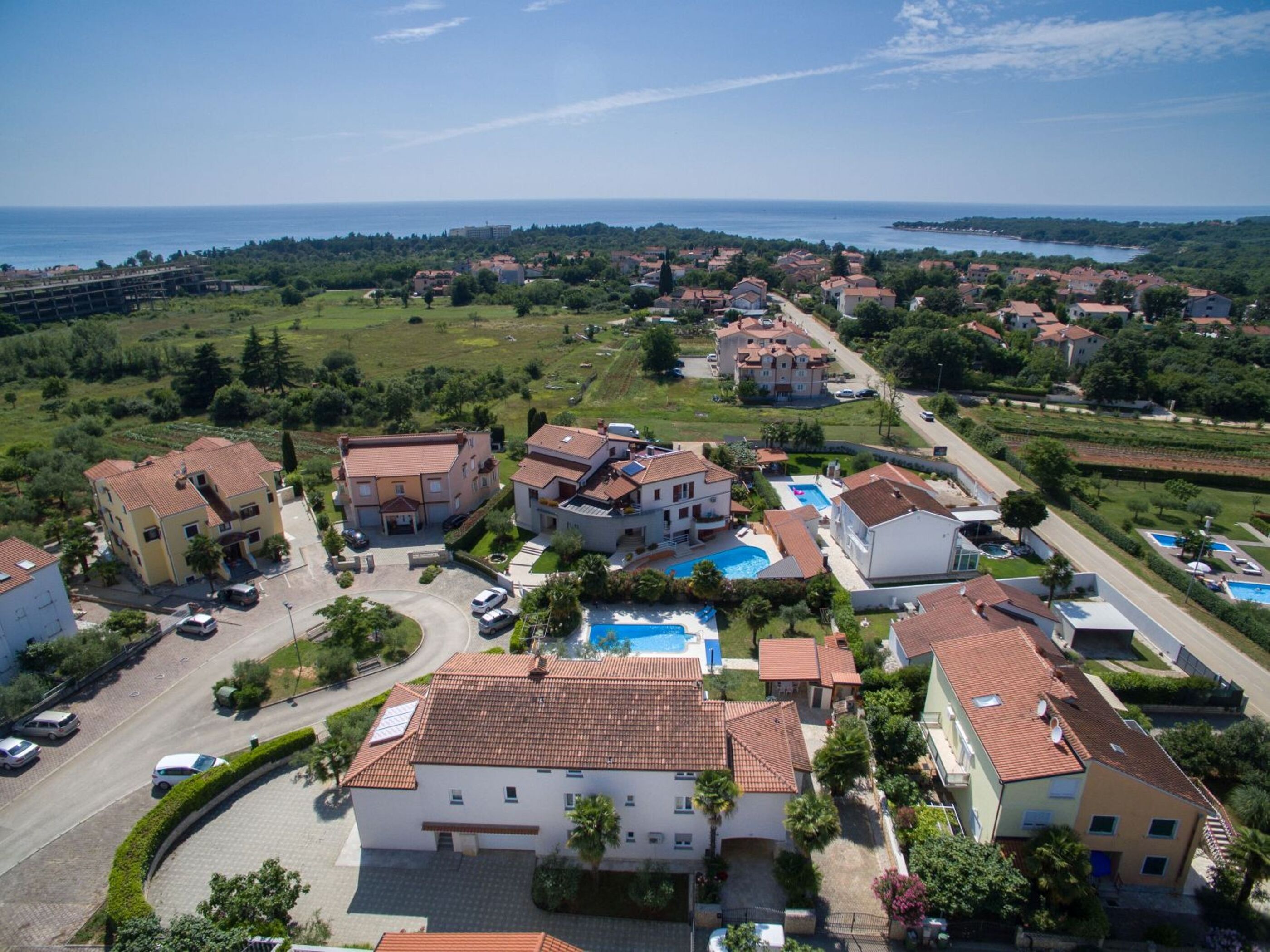 Apartment Paradiso 6 82684-A1
