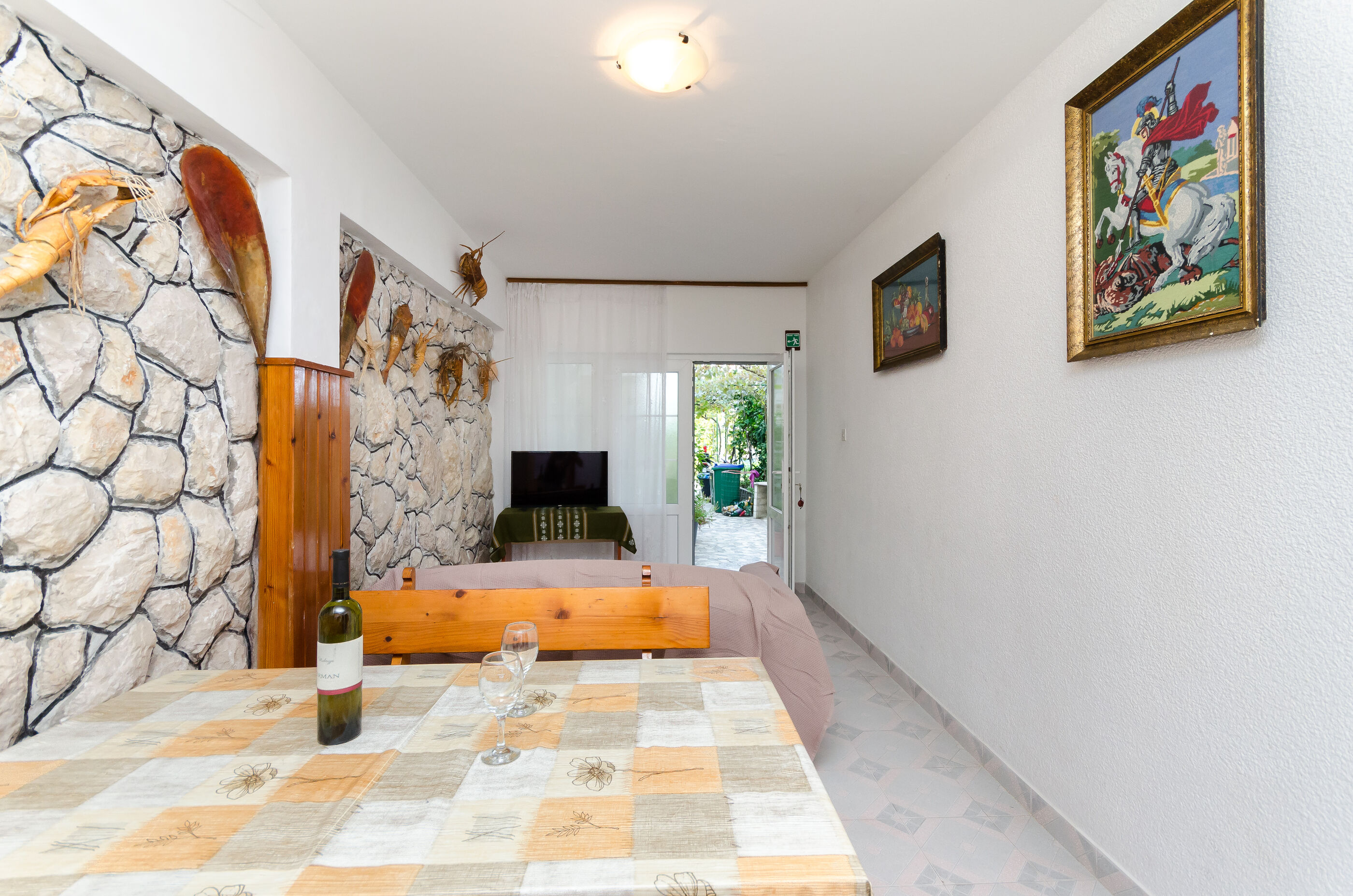 Apartments Luce 88031-A2