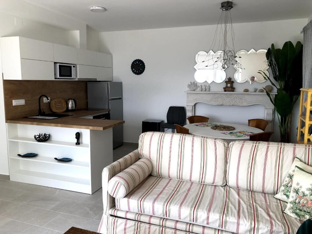 Apartments Livingston 90221-A1