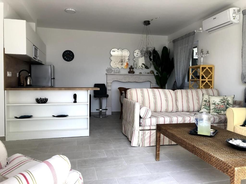 Apartments Livingston 90221-A1