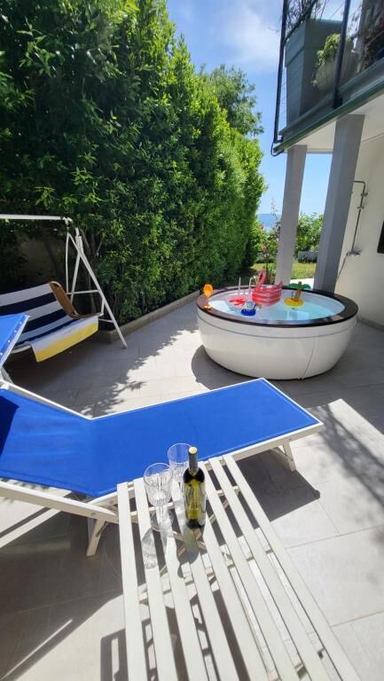 Apartments Livingston 90221-A1