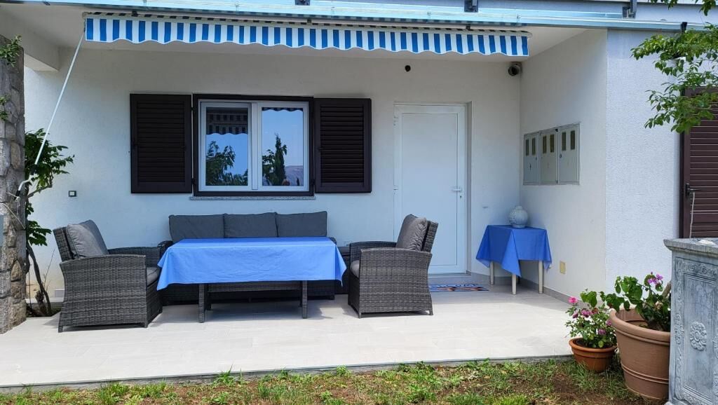 Apartments Livingston 90221-A1