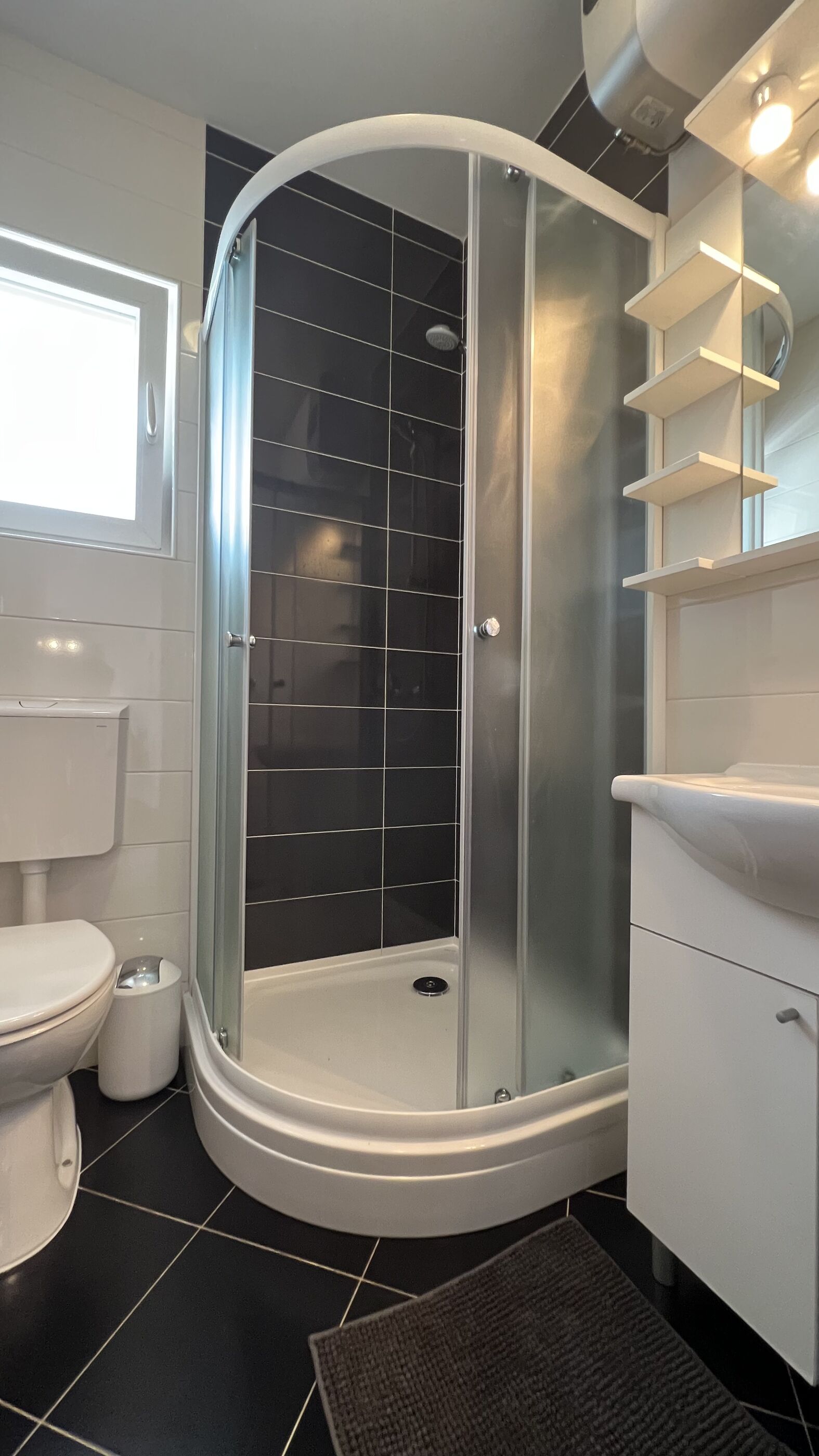 Apartments Ivona 24011-A2