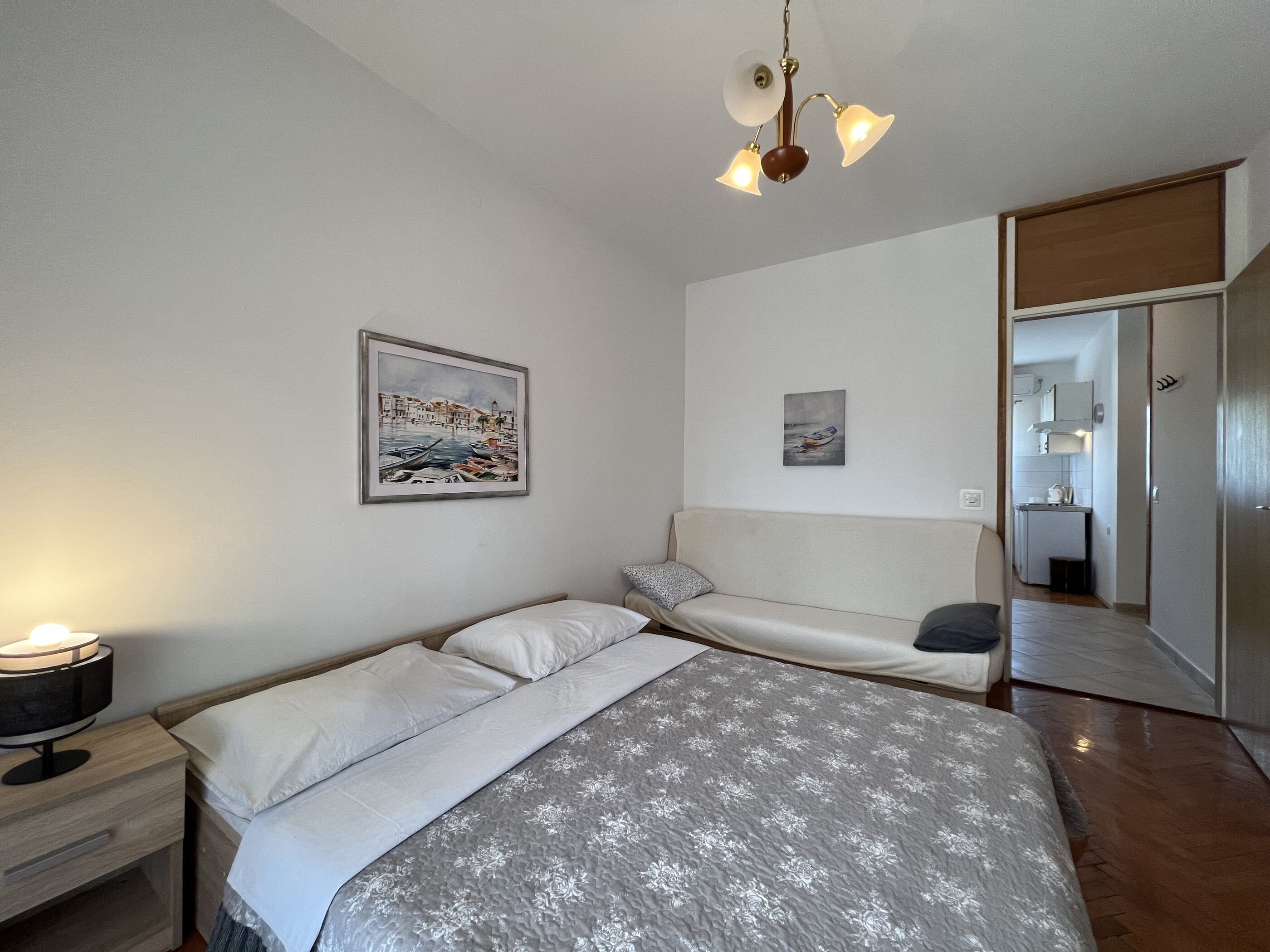 Apartments Ivona 24011-A2