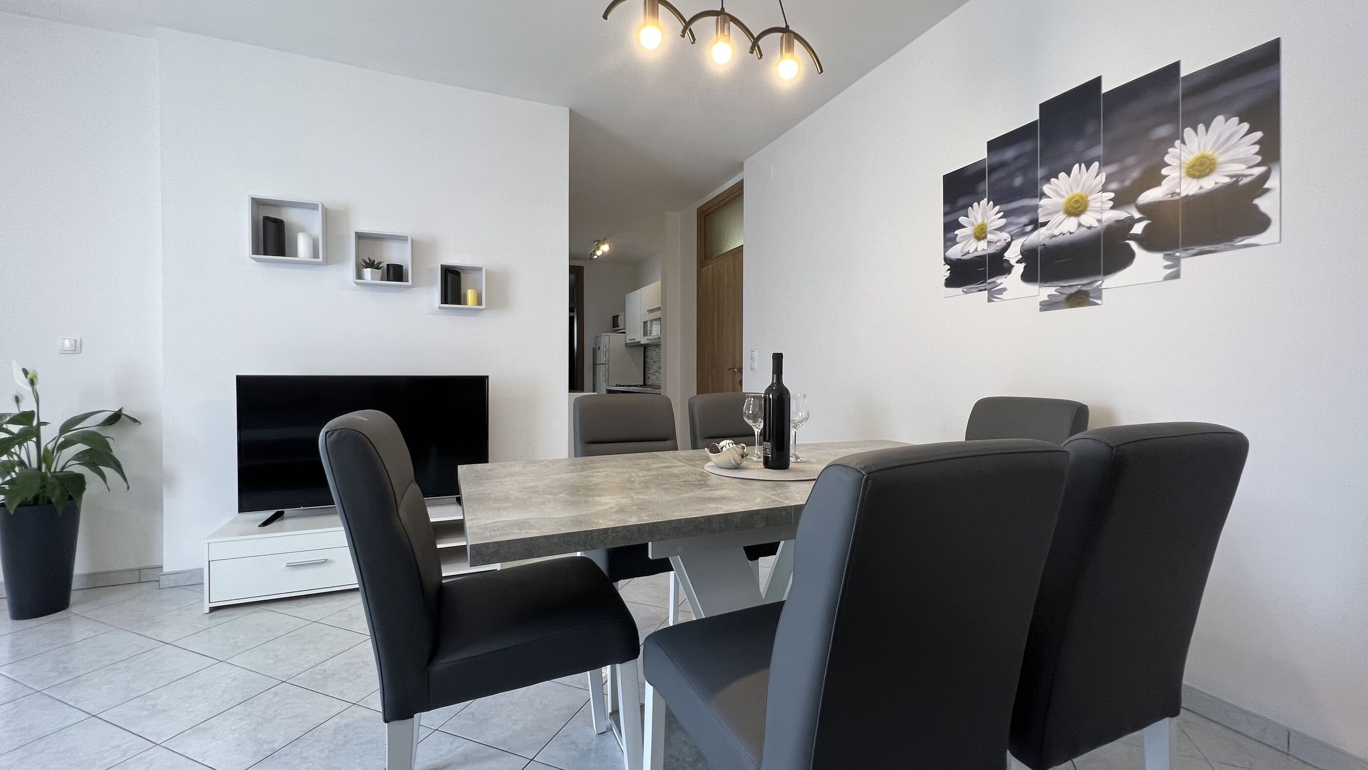 Apartments Ivona 24011-A1