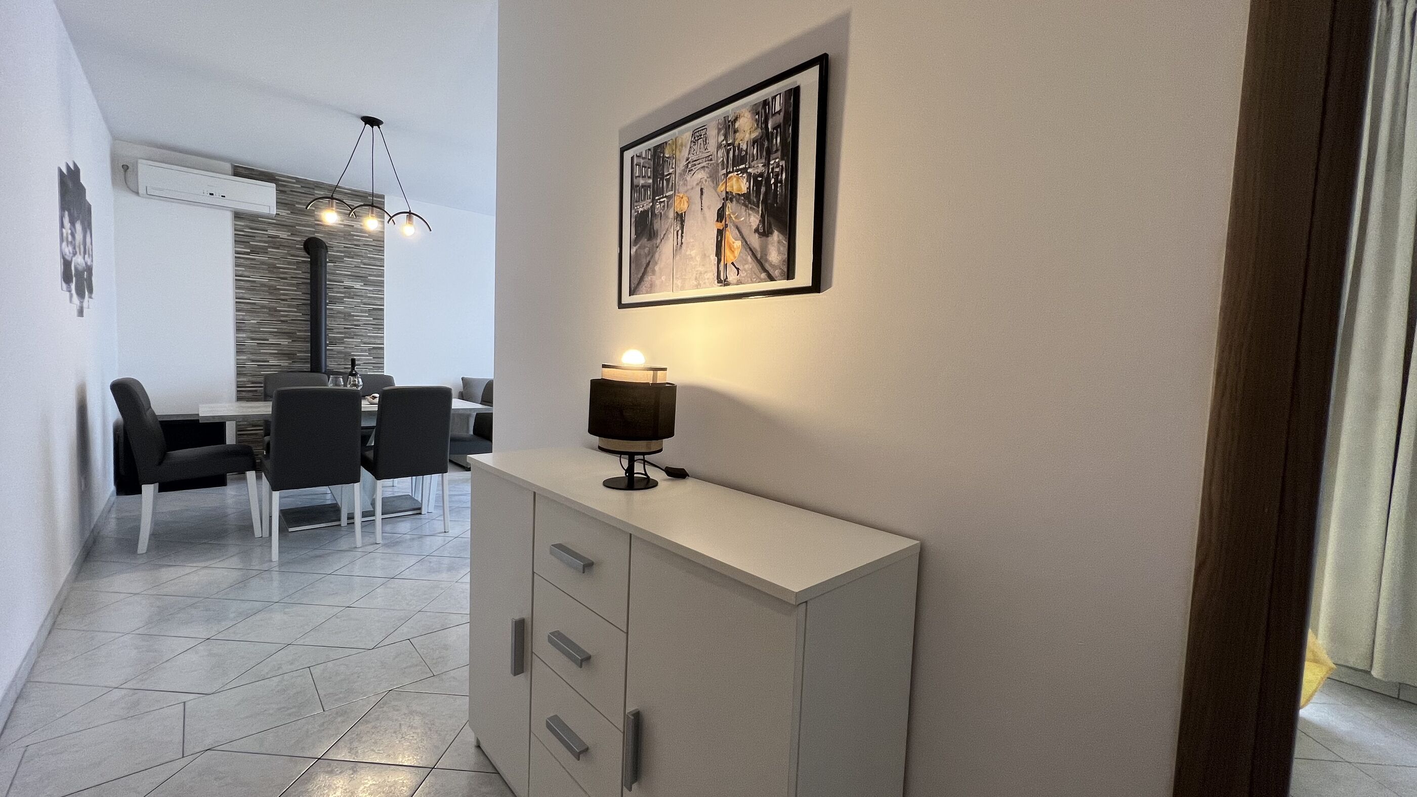 Apartments Ivona 24011-A1