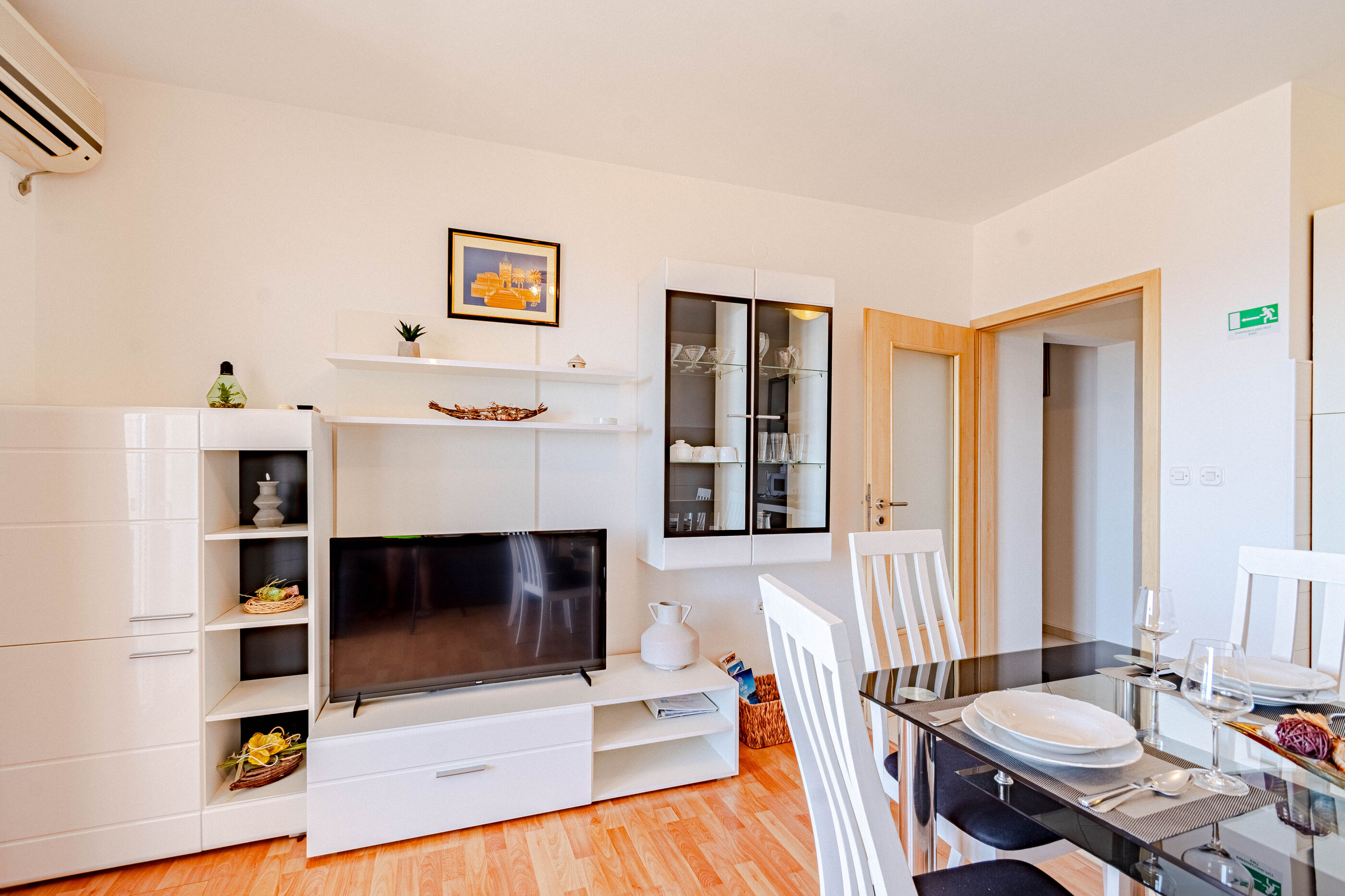 Apartment Veseljko 51761-A3