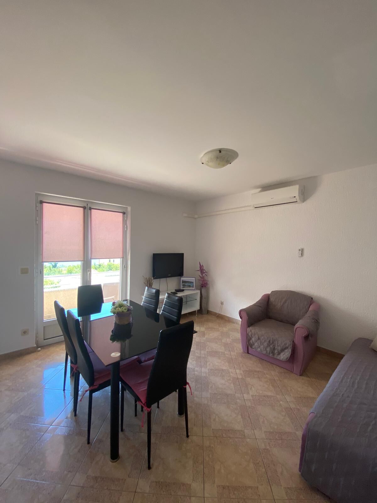 Apartment Niko 94108-A1