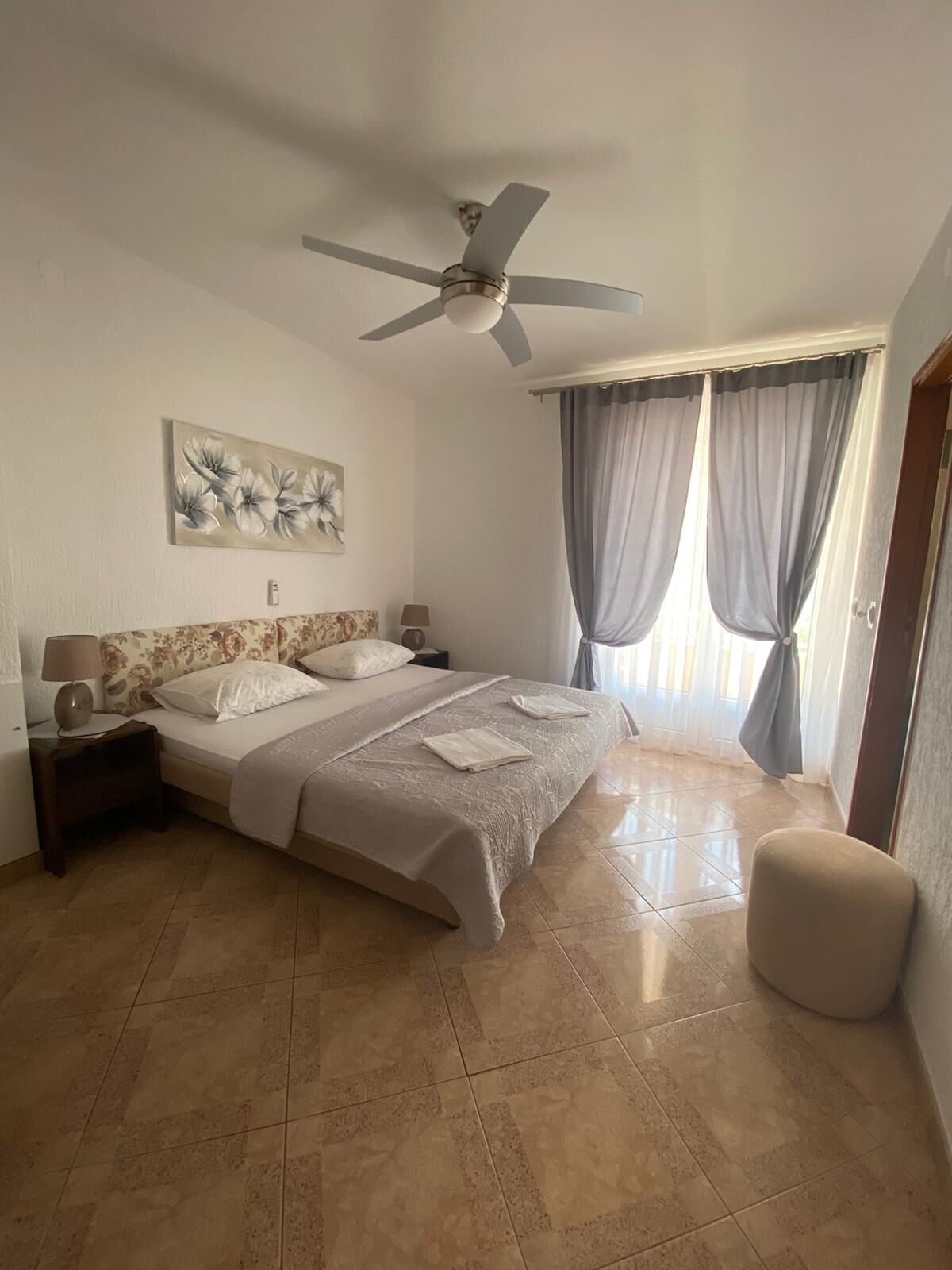 Apartment Niko 94108-A1