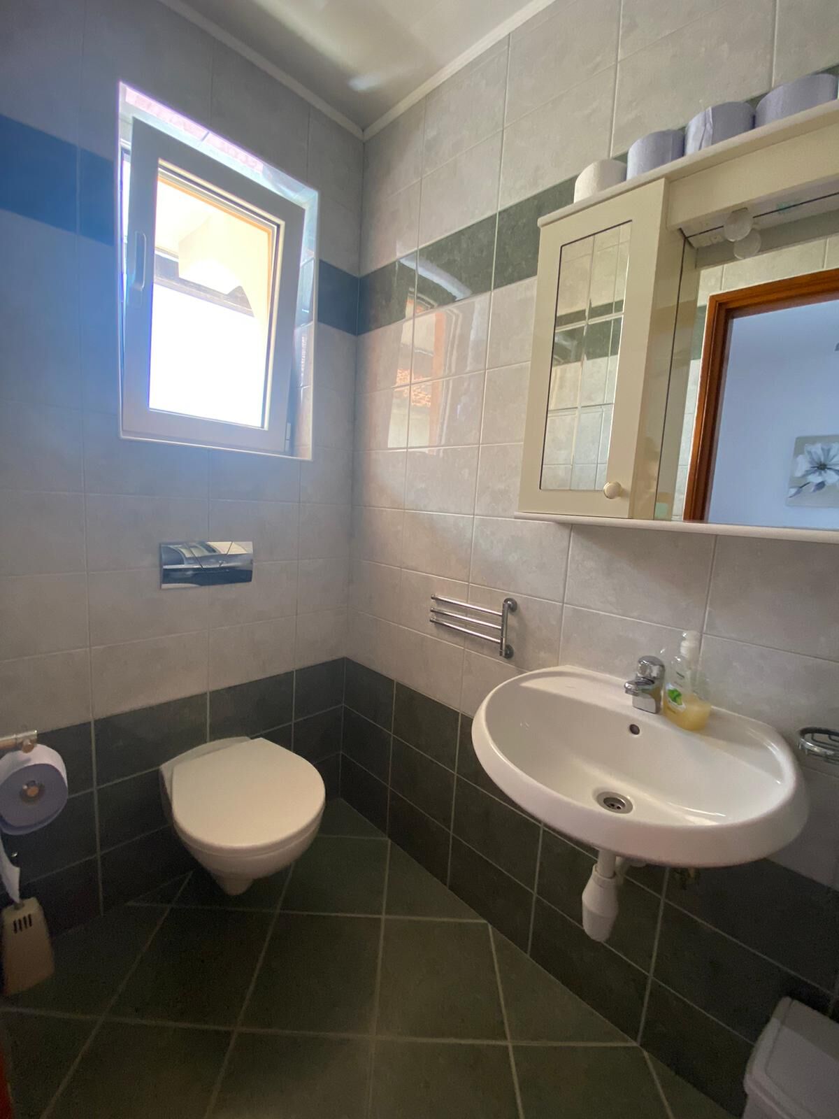 Apartment Niko 94108-A1