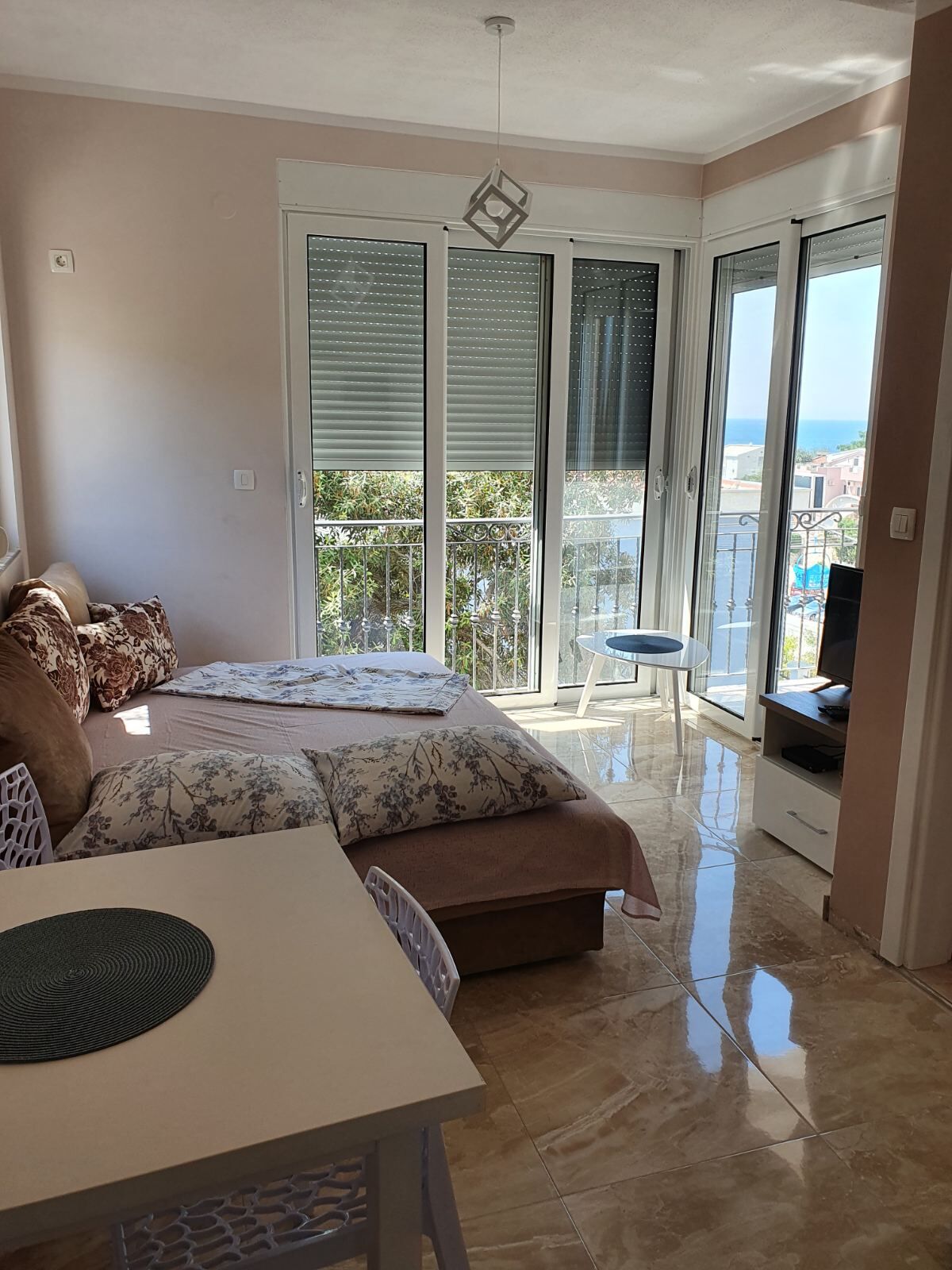 Apartments Relax 90451-A2