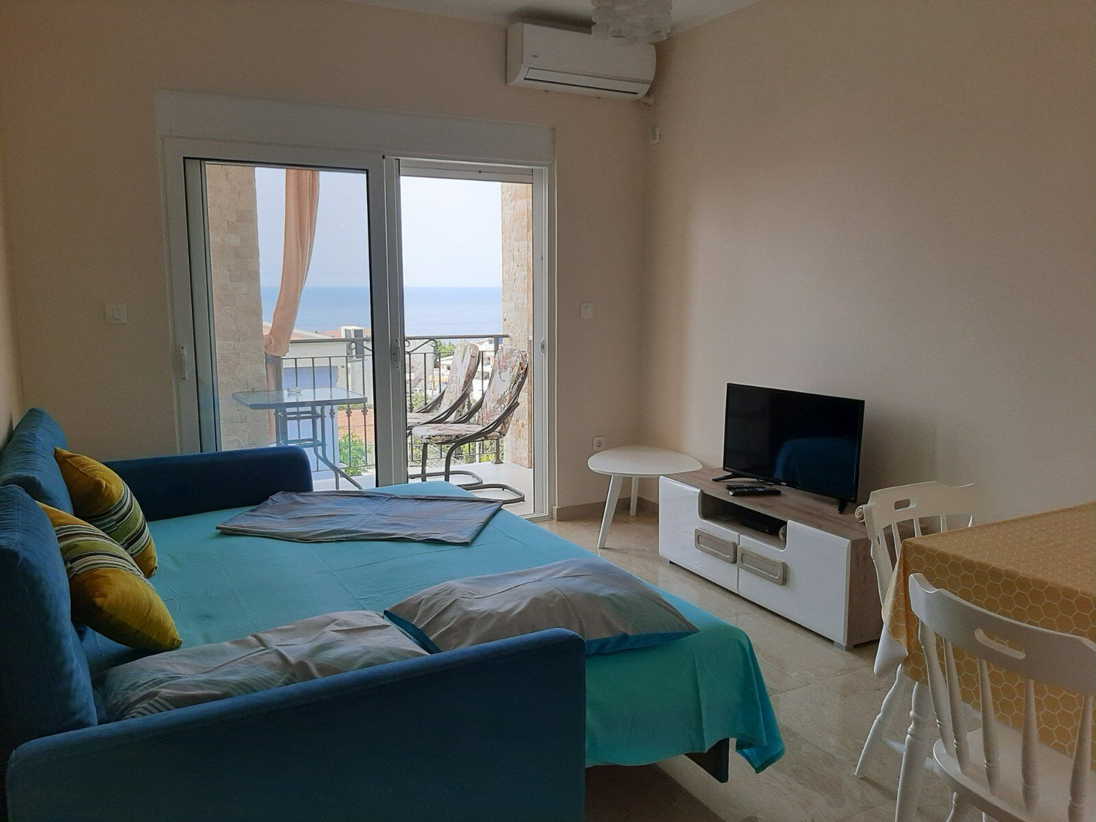 Apartments Relax 90451-A3