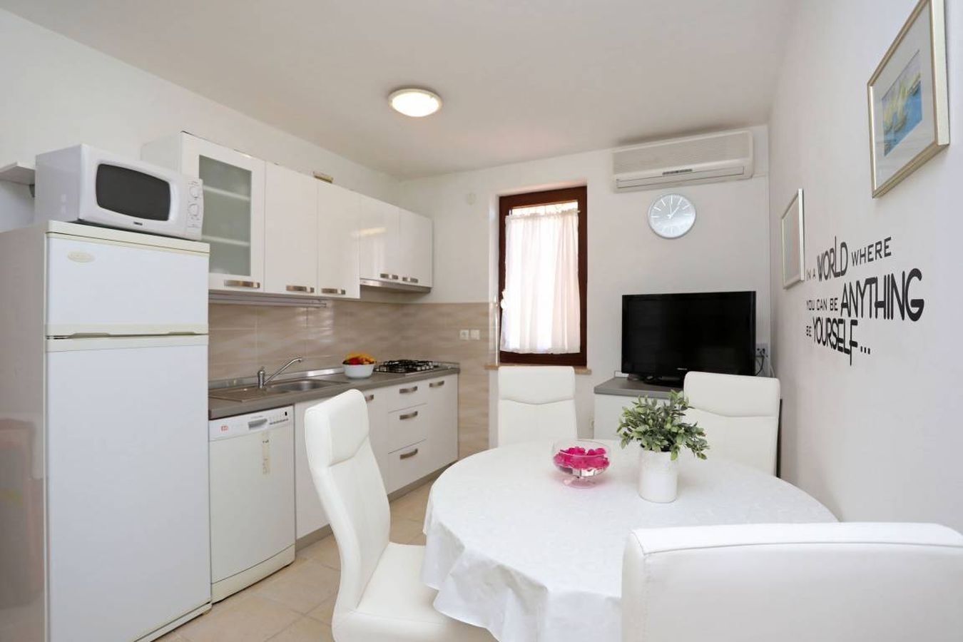 Apartments Nada 71771-A2
