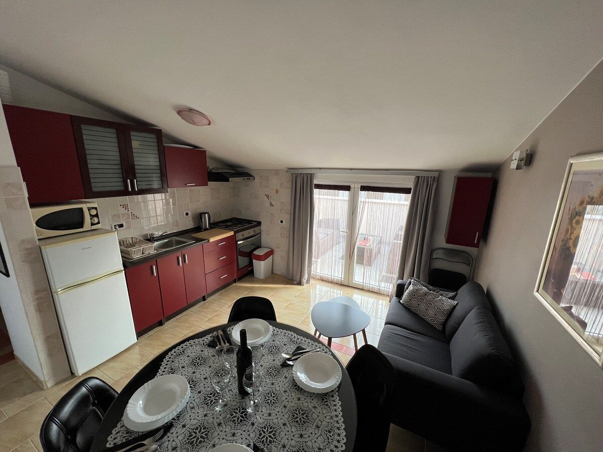 Apartments Vuletic 73661-A2