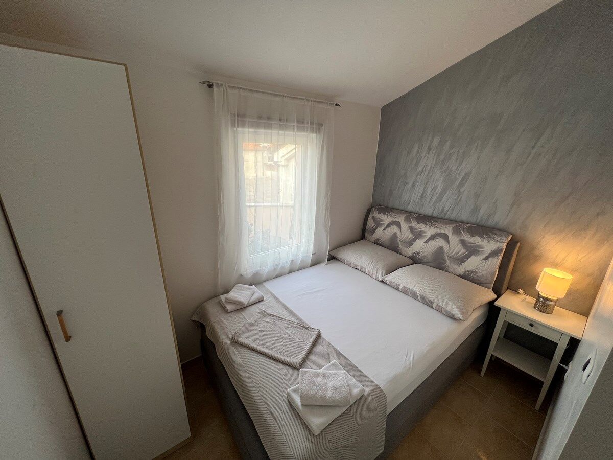 Apartments Vuletic 73661-A2
