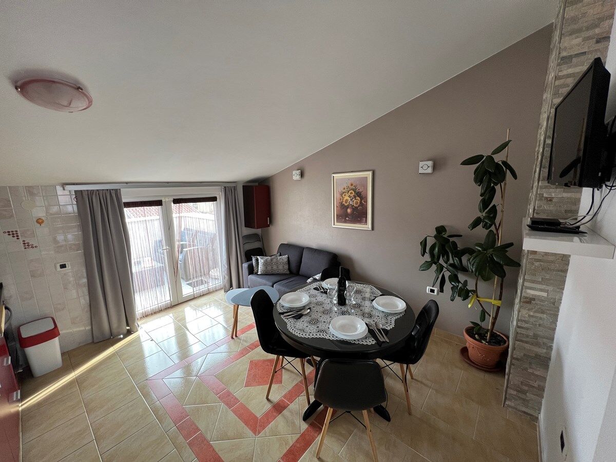 Apartments Vuletic 73661-A2