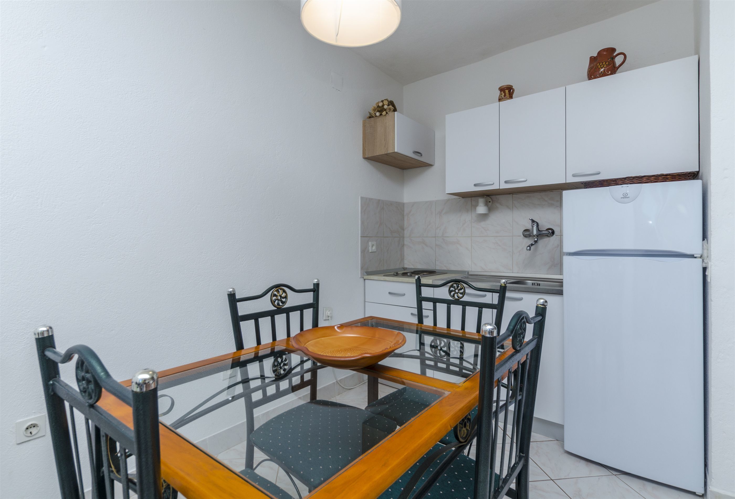 Apartments Dvornik 44361-A2