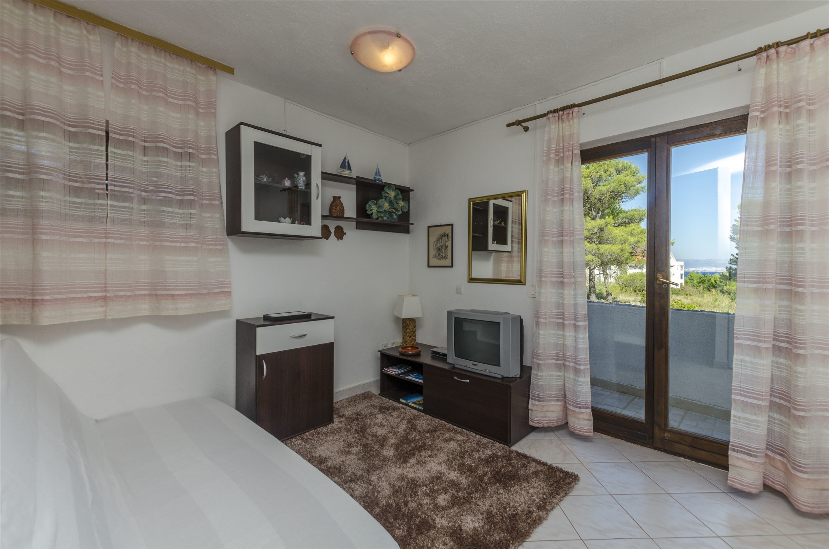Apartments Dvornik 44361-A2